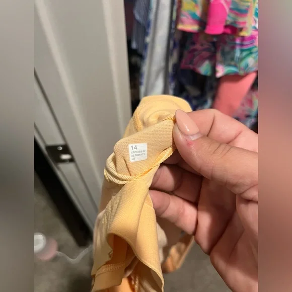 Lululemon Tank - Picture 3 of 3